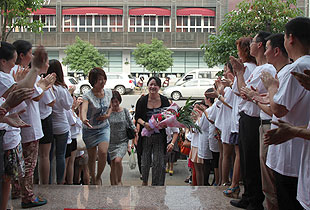 綠之韻集團董事常務副總裁勞嘉赴湖南常德市場考察指導