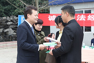 凝聚社會共識，傳遞消費維權(quán)正能量——綠之韻集團3?15消費維權(quán)宣傳活動成功舉行