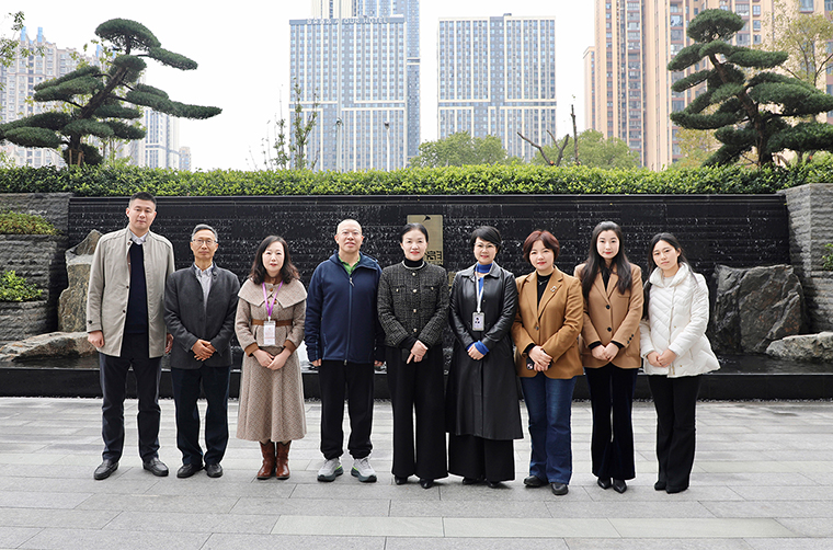 長沙市政協(xié)副主席劉金文一行蒞臨綠之韻中心調(diào)研